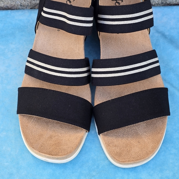 Lifestride Sunshine Strappy Wedges Sandals Sz 10 - Picture 10 of 10